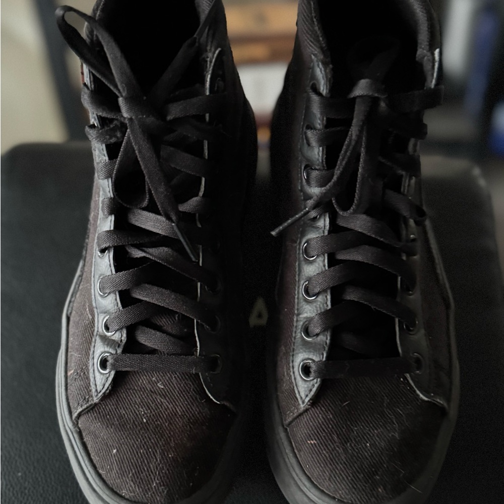 Puma Black and Gold High-Tops - Picture 2 of 4